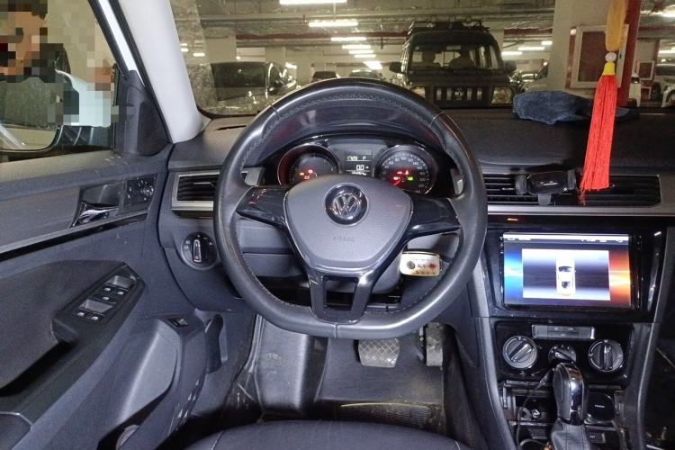 Used Volkswagen Bora 2016 1.6L Automatic Comfort Model Steering Wheel