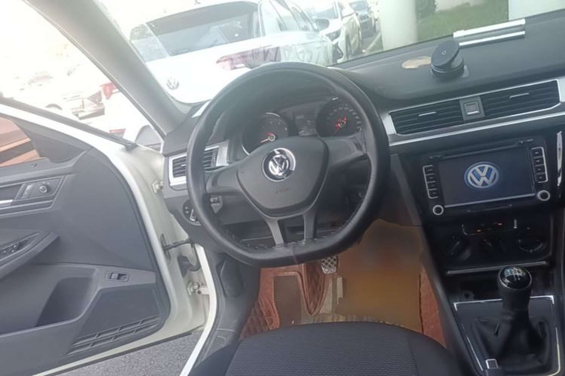 Used Volkswagen Bora 2016 1.6L Manual Fashion Edition Steering Wheel