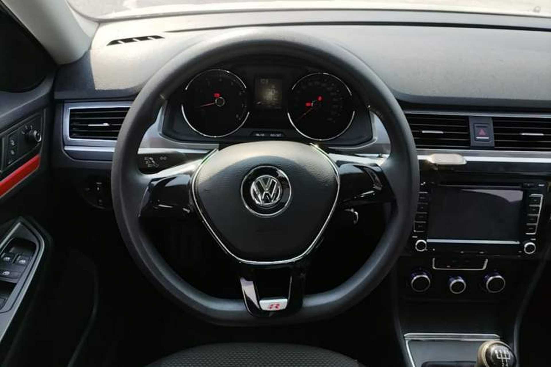 Used Volkswagen Bora 2016 1.6L Manual Fashion Edition Steering Wheel