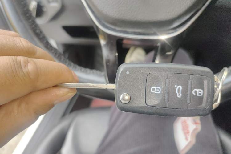Used Volkswagen Bora 2016 1.6L Manual Comfort Model Vehicle Key