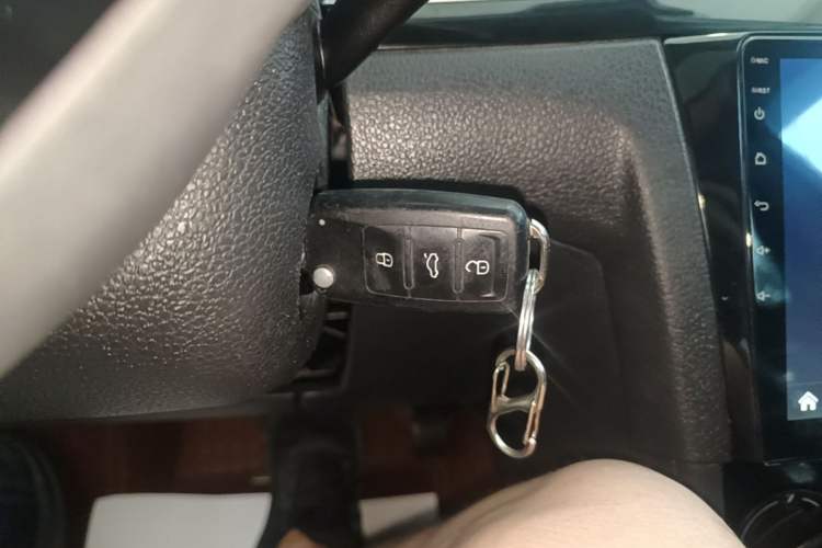 Used Volkswagen Bora 2016 1.6L Automatic Comfort Model Vehicle Key