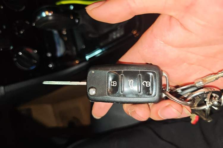 Used Volkswagen Bora 2016 1.6L Automatic Comfort Model Vehicle Key