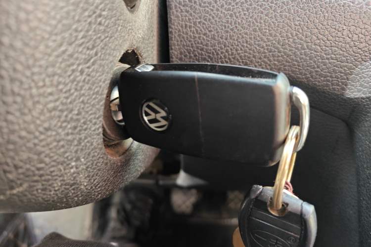 Used Volkswagen Bora 2016 1.6L Manual Comfort Model Vehicle Key