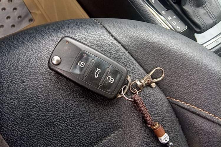 Used Volkswagen Bora 2016 1.6L Automatic Comfort Model Vehicle Key