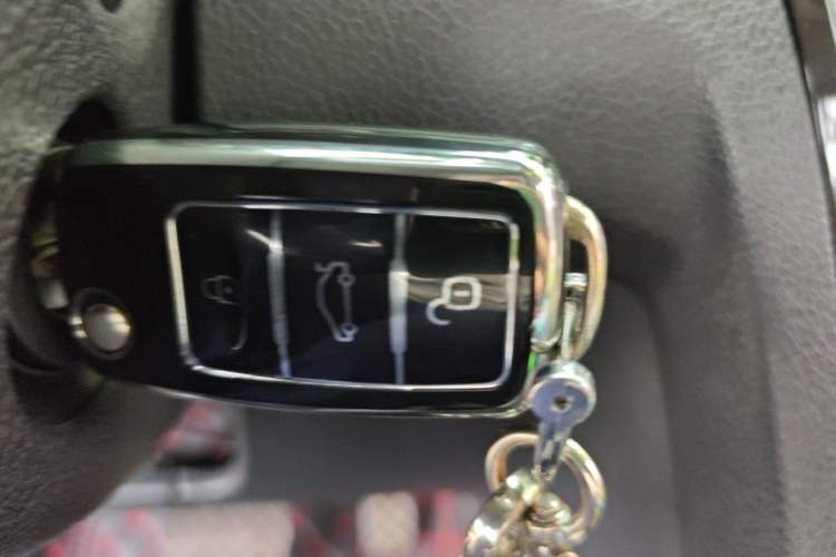 Used Volkswagen Bora 2016 1.6L Automatic Comfort Model Vehicle Key