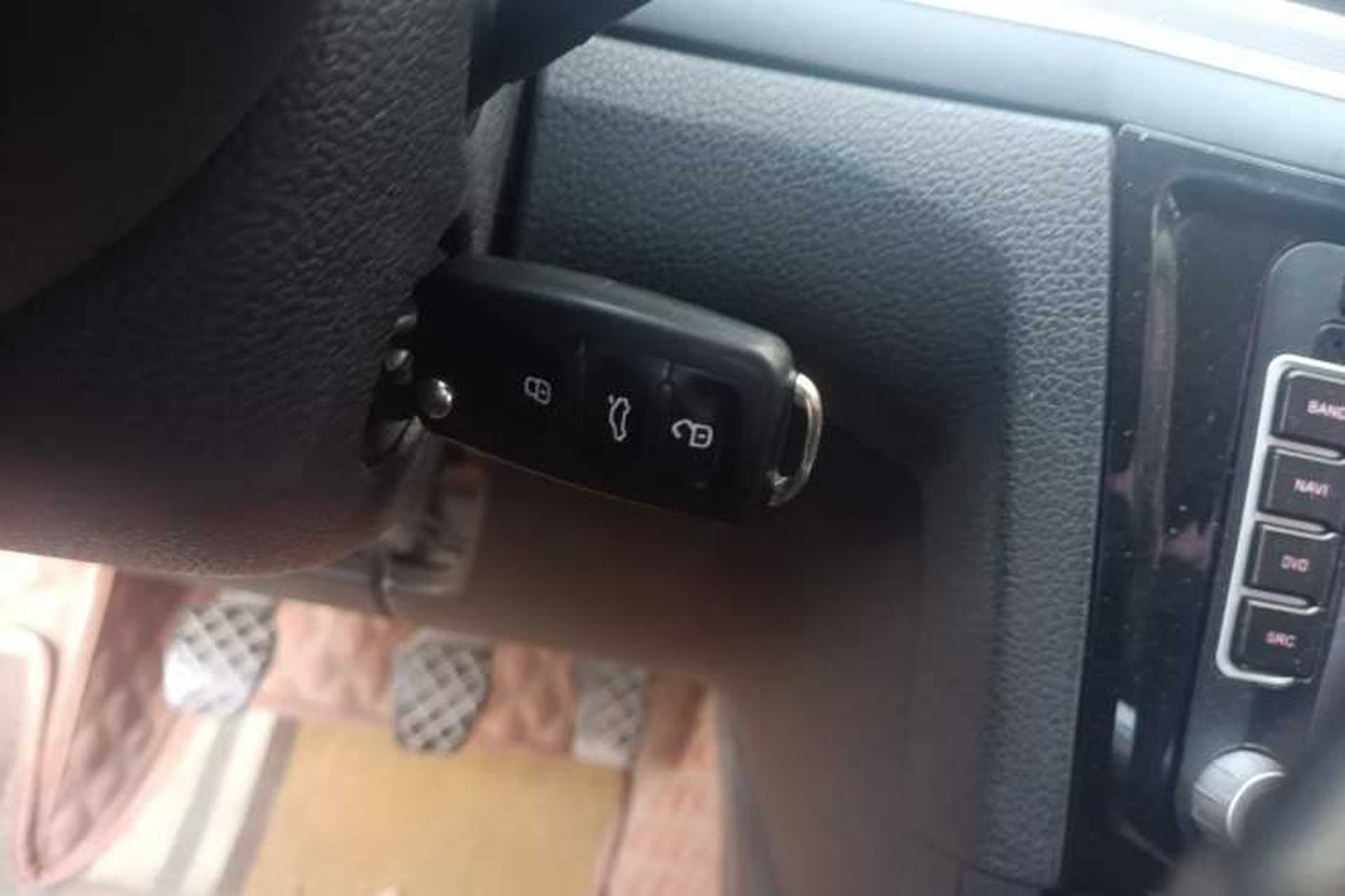 Used Volkswagen Bora 2016 1.6L Manual Fashion Edition Vehicle Key
