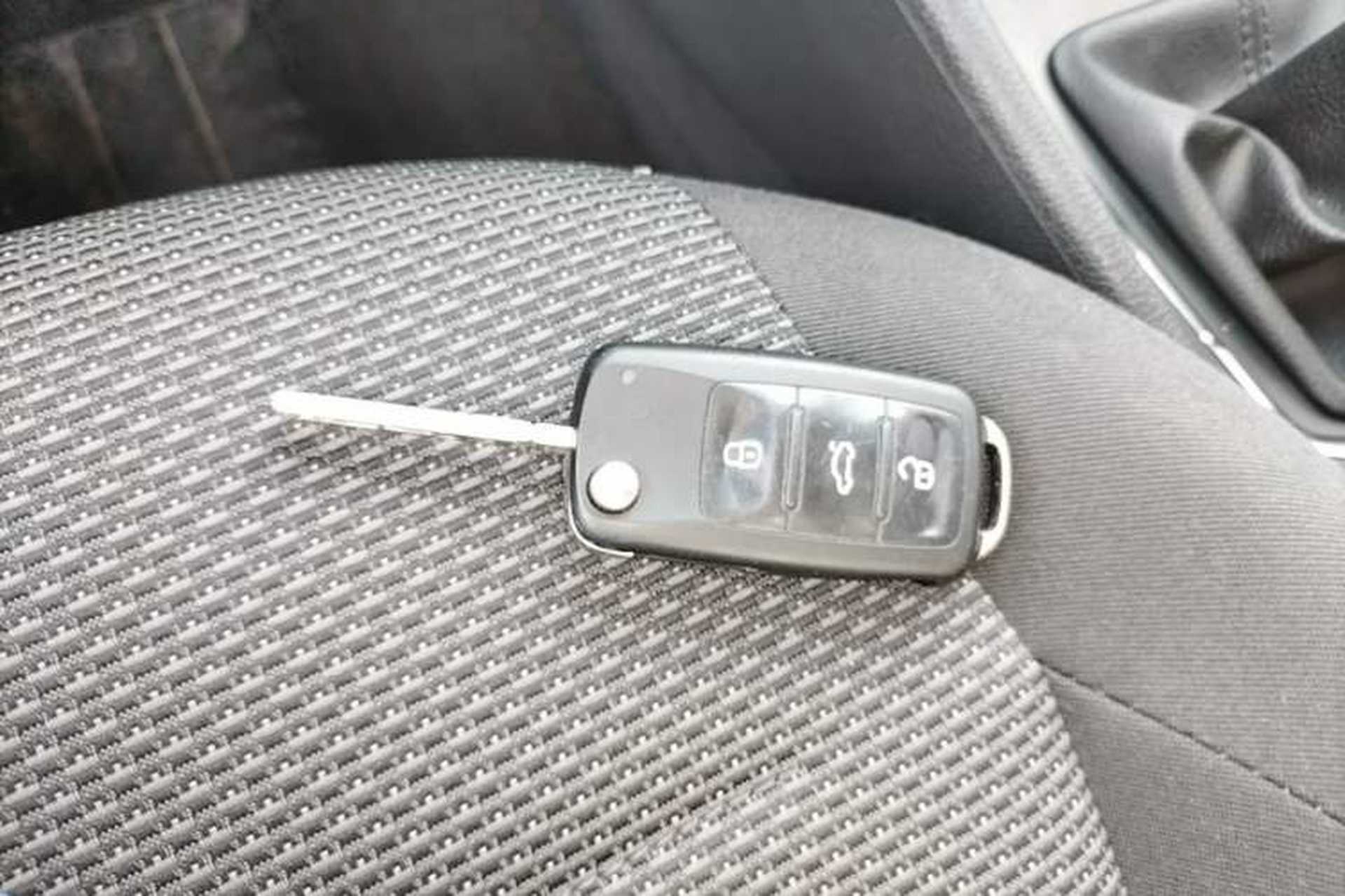 Used Volkswagen Bora 2016 1.6L Manual Fashion Edition Vehicle Key