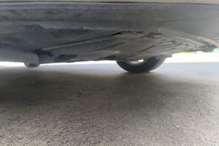 Used Volkswagen Bora 2016 1.6L Manual Comfort Model Chassis Front Right
