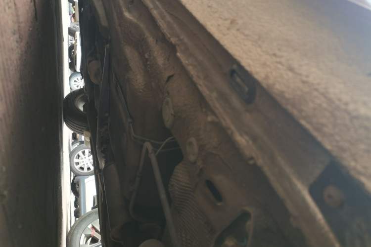 Used Volkswagen Bora 2016 1.6L Automatic Fashion Model Chassis Rear Left