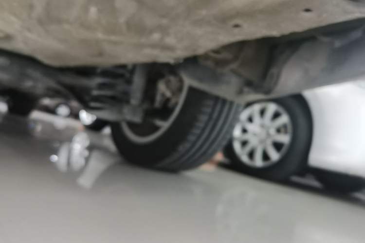 Used Volkswagen Bora 2016 1.6L Automatic Comfort Model Chassis Rear Right