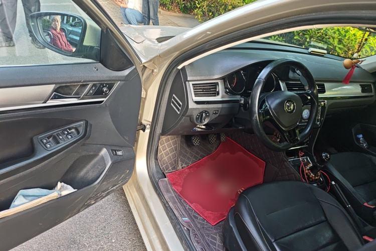 Used Volkswagen Bora 2016 1.6L Manual Comfort Model Driver Seat