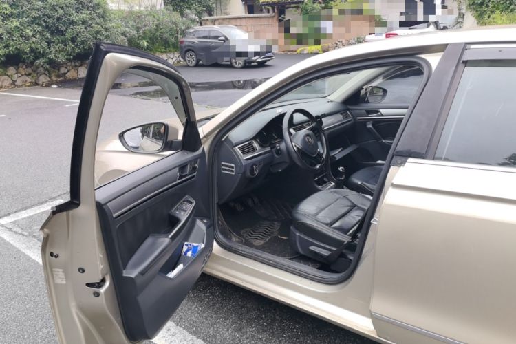 Used Volkswagen Bora 2016 1.6L Manual Comfort Model Driver Seat