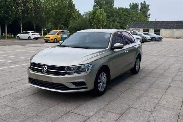 Used Volkswagen Bora 2016 1.6L Automatic Fashion Model