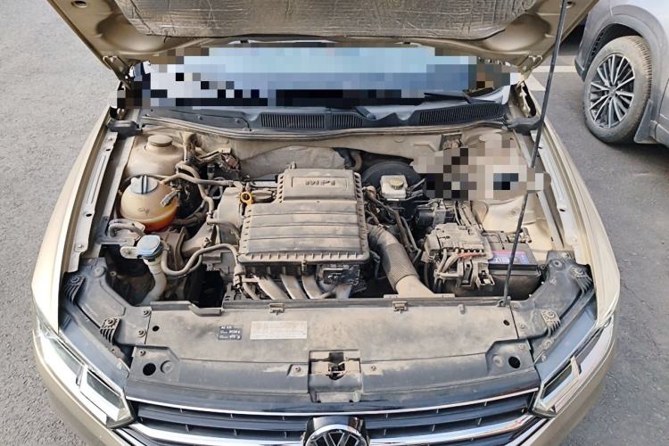 Used Volkswagen Bora 2016 1.6L Automatic Comfort Model Engine Bay