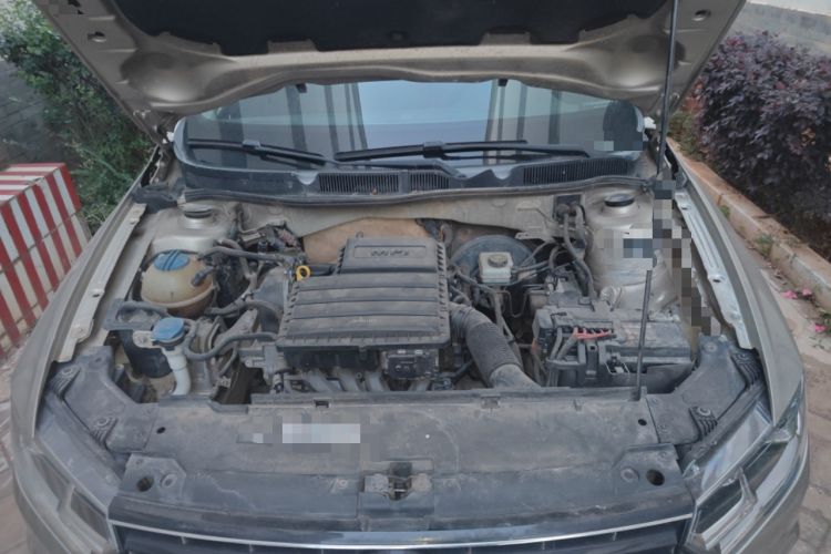 Used Volkswagen Bora 2016 1.6L Manual Comfort Model Engine Bay