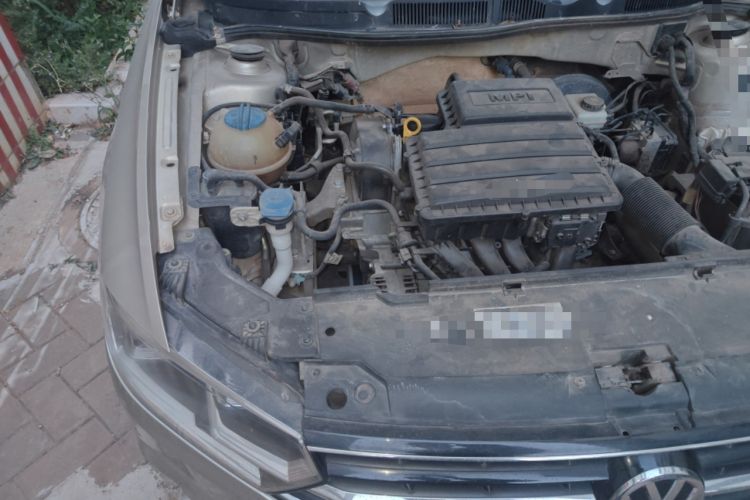 Used Volkswagen Bora 2016 1.6L Manual Comfort Model Engine Bay Right