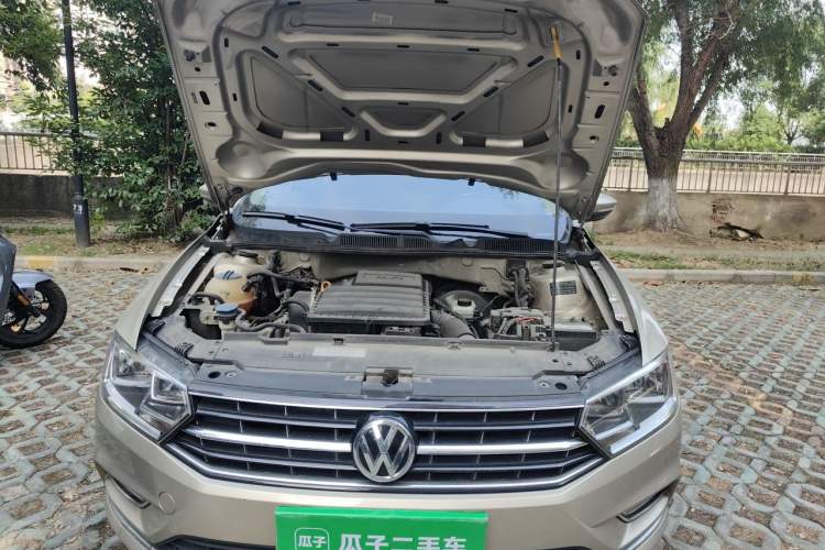 Used Volkswagen Bora 2016 1.6L Automatic Comfort Model Engine Bay