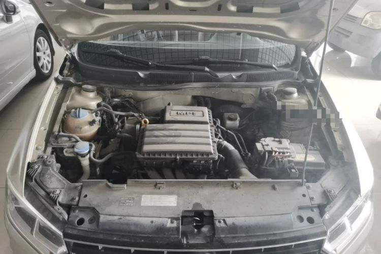 Used Volkswagen Bora 2016 1.6L Automatic Comfort Model Engine Bay