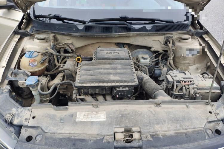 Used Volkswagen Bora 2016 1.6L Manual Comfort Model Engine Bay