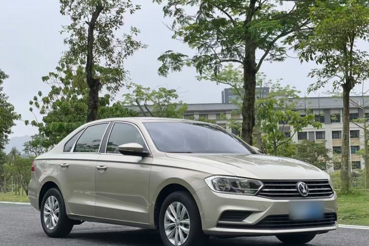 Used Volkswagen Bora 2016 1.6L Automatic Fashion Model Exterior 2