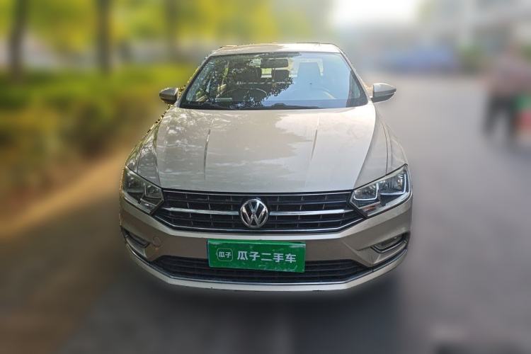 Used Volkswagen Bora 2016 1.6L Manual Comfort Model Front