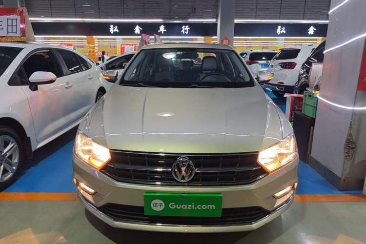 Used Volkswagen Bora 2016 1.6L Automatic Comfort Model Front