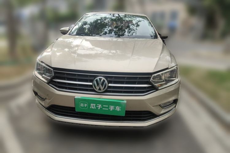 Used Volkswagen Bora 2016 1.6L Automatic Luxury Model Front