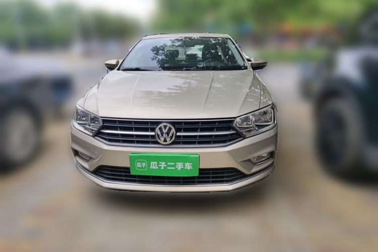 Used Volkswagen Bora 2016 1.6L Manual Comfort Model Front