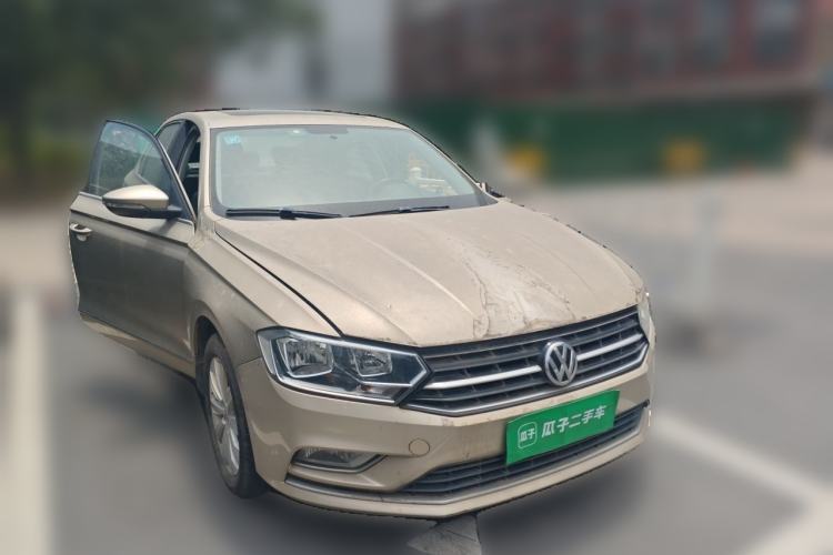 Used Volkswagen Bora 2016 1.6L Automatic Comfort Model Front Right 45 Deg