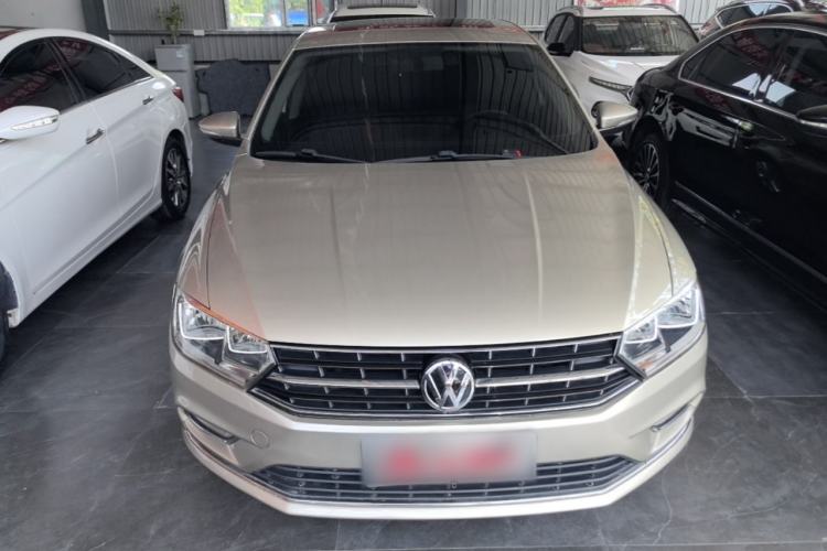 Used Volkswagen Bora 2016 1.6L Manual Comfort Model Front