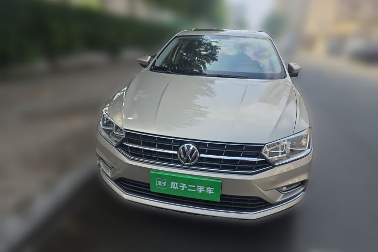 Used Volkswagen Bora 2016 1.6L Manual Comfort Model Front
