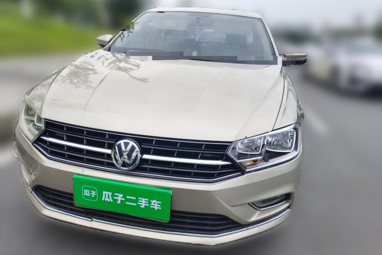 Used Volkswagen Bora 2016 1.6L Manual Comfort Model Front