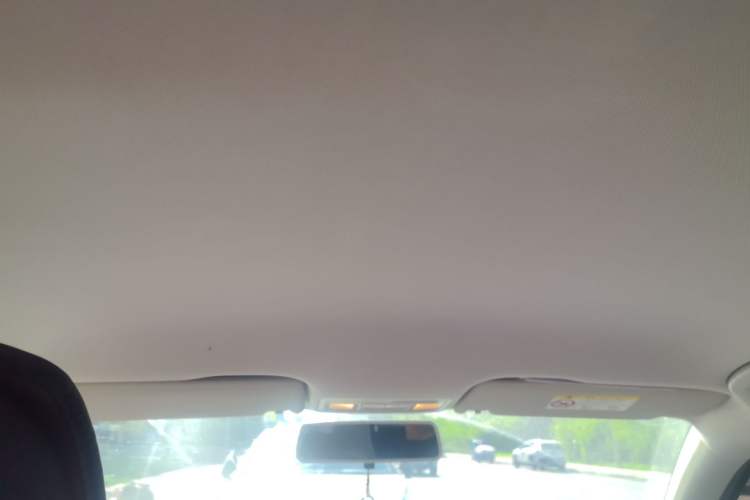 Used Volkswagen Bora 2016 1.6L Manual Fashion Edition Headliner