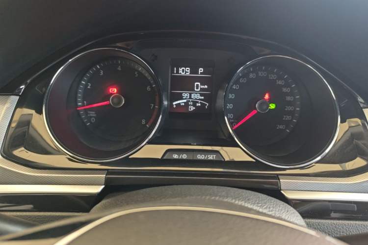 Used Volkswagen Bora 2016 230TSI DSG Comfort Model Instrument Cluster