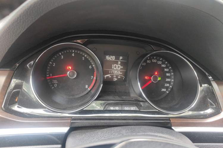 Used Volkswagen Bora 2016 1.6L Automatic Luxury Model Instrument Cluster