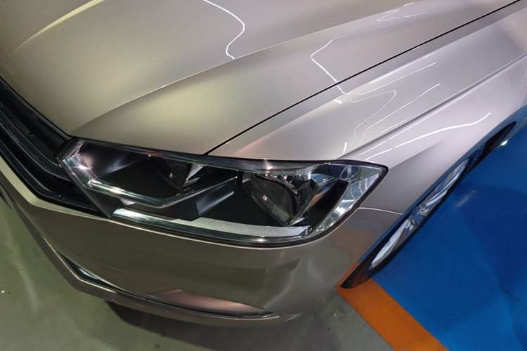 Used Volkswagen Bora 2016 1.6L Automatic Comfort Model Left Front Headlight
