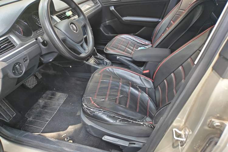Used Volkswagen Bora 2016 1.6L Automatic Fashion Model Left Front Seat