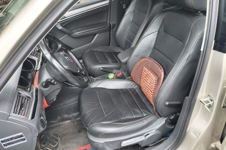 Used Volkswagen Bora 2016 1.6L Manual Comfort Model Left Front Seat