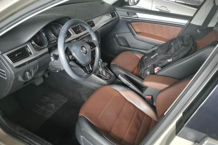 Used Volkswagen Bora 2016 1.6L Automatic Comfort Model Left Front Seat