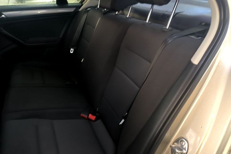 Used Volkswagen Bora 2016 1.6L Automatic Fashion Model Left Rear Seat