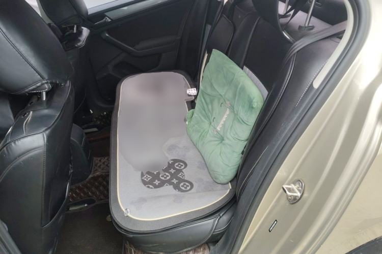 Used Volkswagen Bora 2016 1.6L Automatic Fashion Model Left Rear Seat