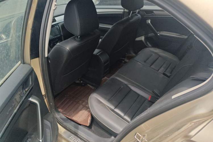 Used Volkswagen Bora 2016 1.6L Automatic Comfort Model Left Rear Seat