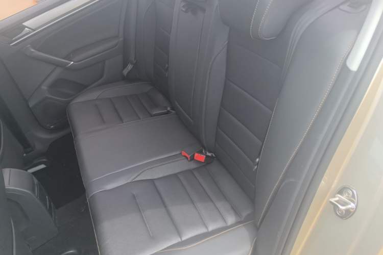 Used Volkswagen Bora 2016 1.6L Manual Comfort Model Left Rear Seat