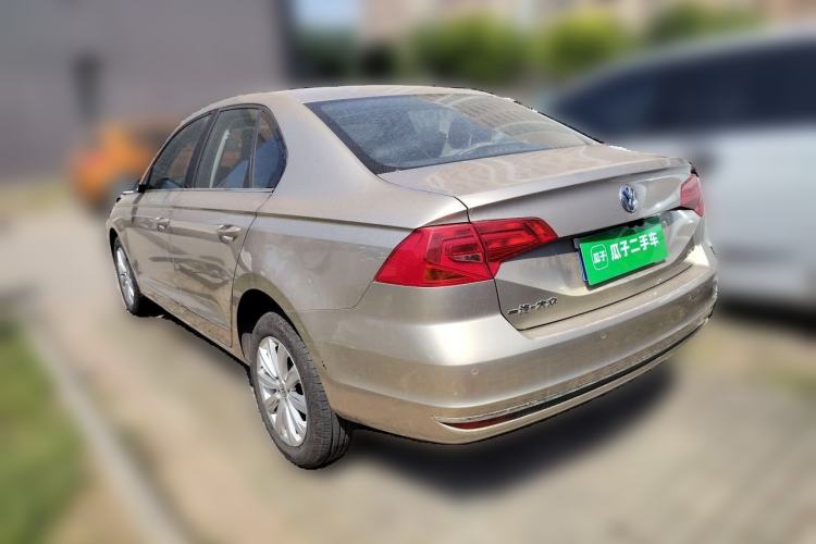 Used Volkswagen Bora 2016 1.6L Manual Comfort Model Rear Left 45 Deg