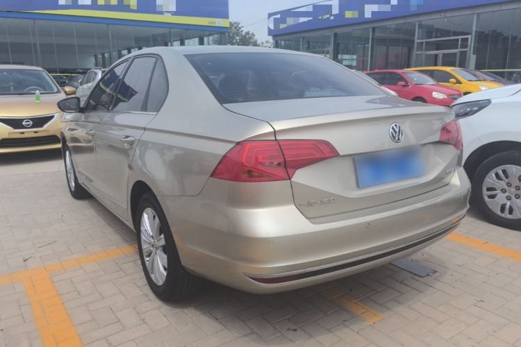 Used Volkswagen Bora 2016 1.6L Manual Comfort Model Rear Left 45 Deg