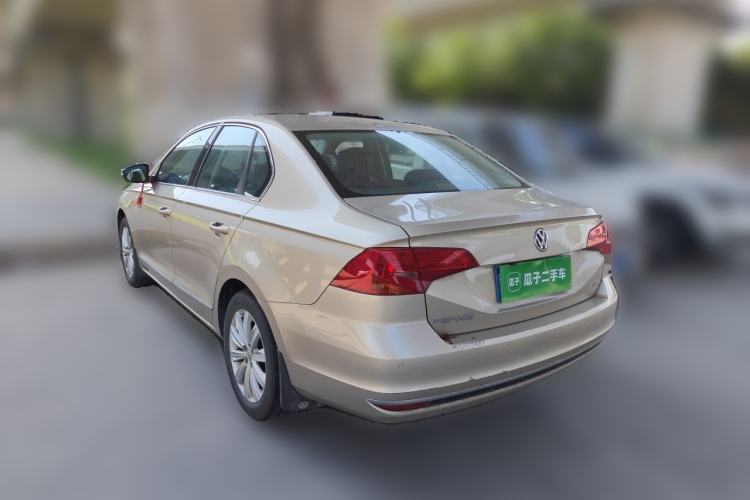 Used Volkswagen Bora 2016 1.6L Manual Comfort Model Rear Left 45 Deg