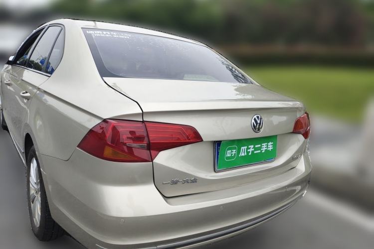 Used Volkswagen Bora 2016 1.6L Manual Comfort Model Rear Left 45 Deg