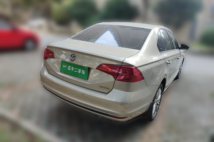 Used Volkswagen Bora 2016 1.6L Automatic Comfort Model Rear Right 45 Deg