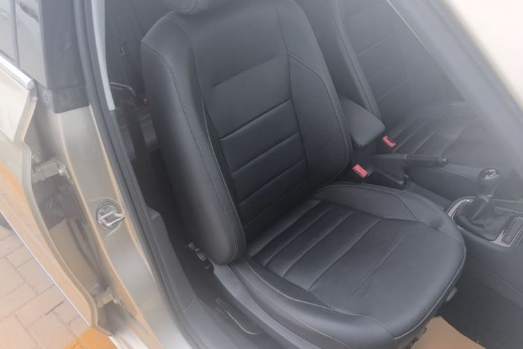 Used Volkswagen Bora 2016 1.6L Manual Comfort Model Right Front Seat