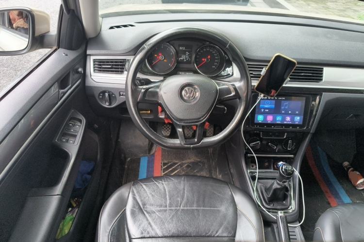 Used Volkswagen Bora 2016 1.6L Manual Comfort Model Steering Wheel